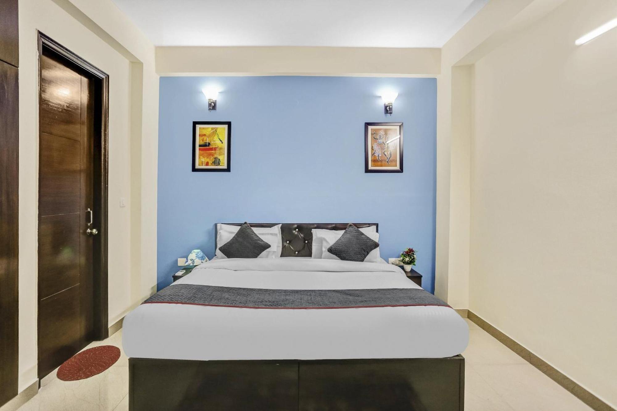 Townhouse Rumaisa Indirapuram エクステリア 写真