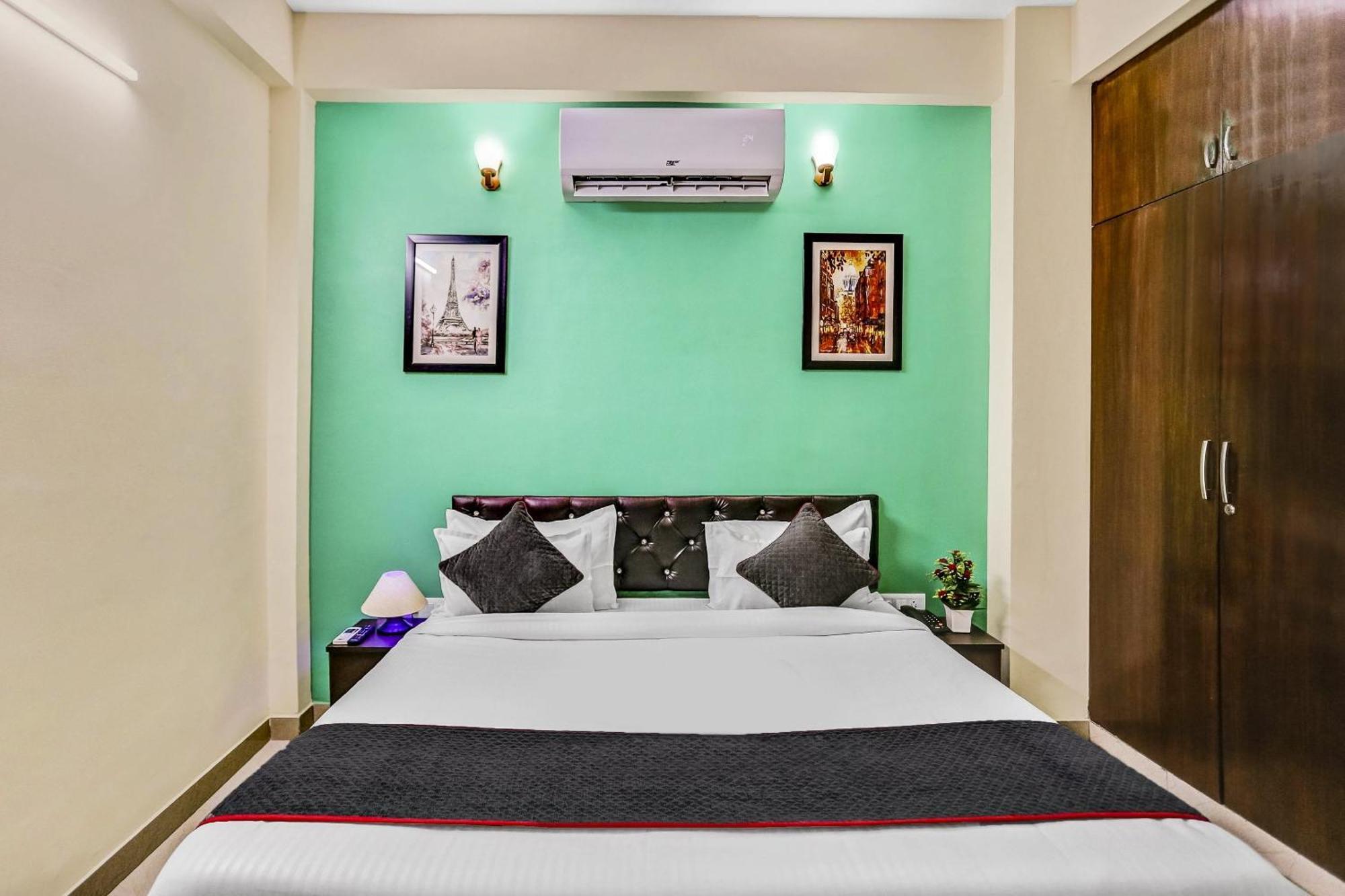 Townhouse Rumaisa Indirapuram エクステリア 写真