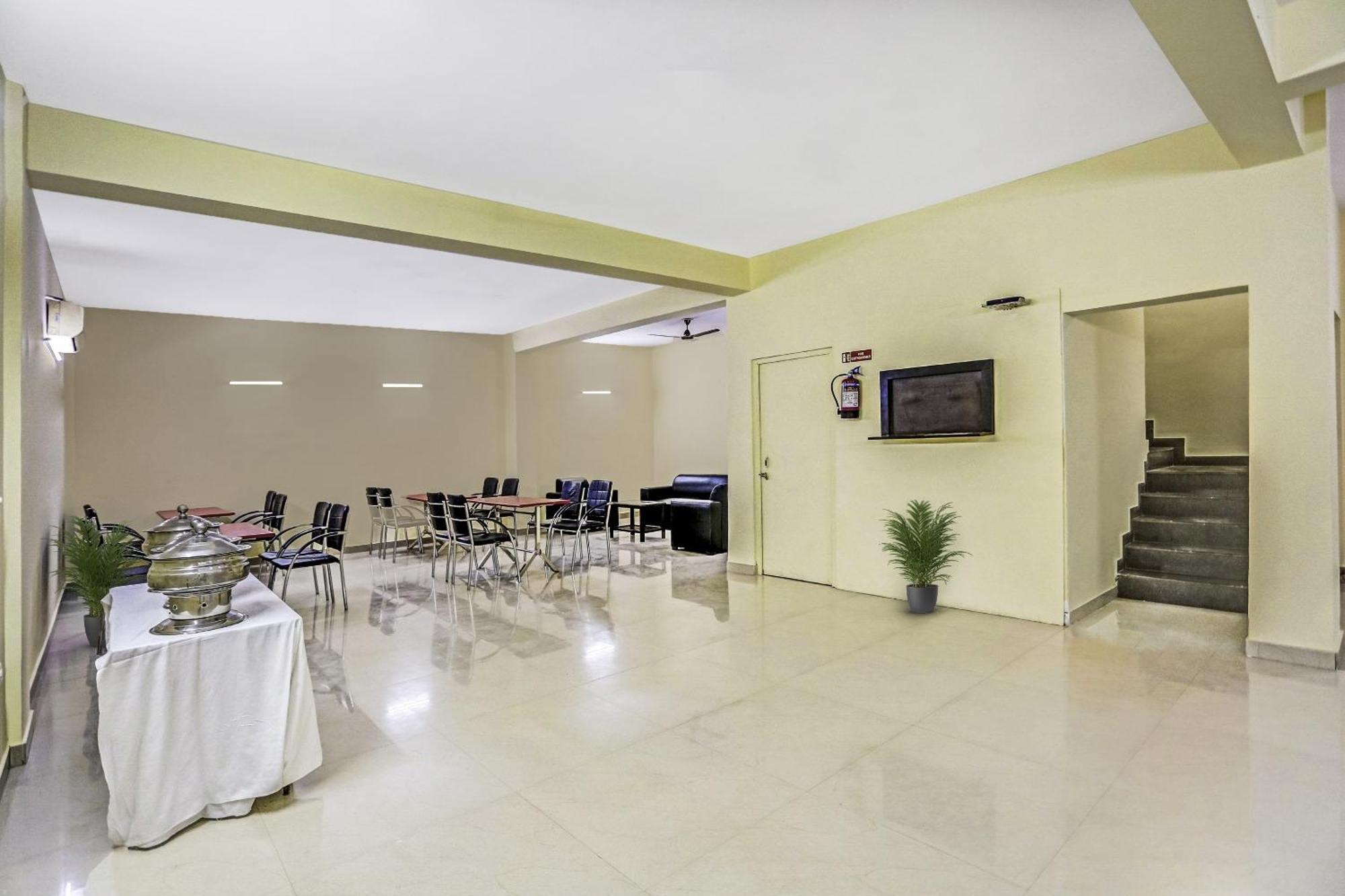 Townhouse Rumaisa Indirapuram エクステリア 写真